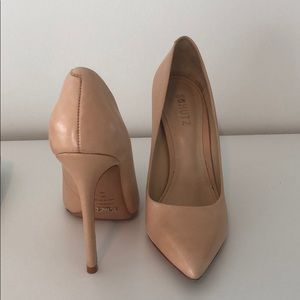 SCHUTZ Gilberta Pump